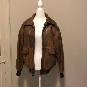 Vintage leather bomber jacket size M